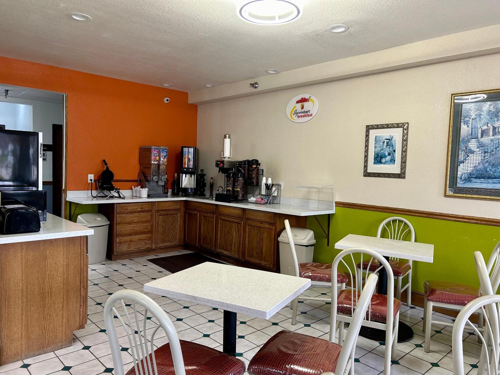 Super 8 By Wyndham Platte City Kansas City Area Ngoại thất bức ảnh